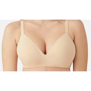 Wacoal "How Perfect Wireless T-Shirt" Bra Size 34DDD Style 852189 Color Sand
